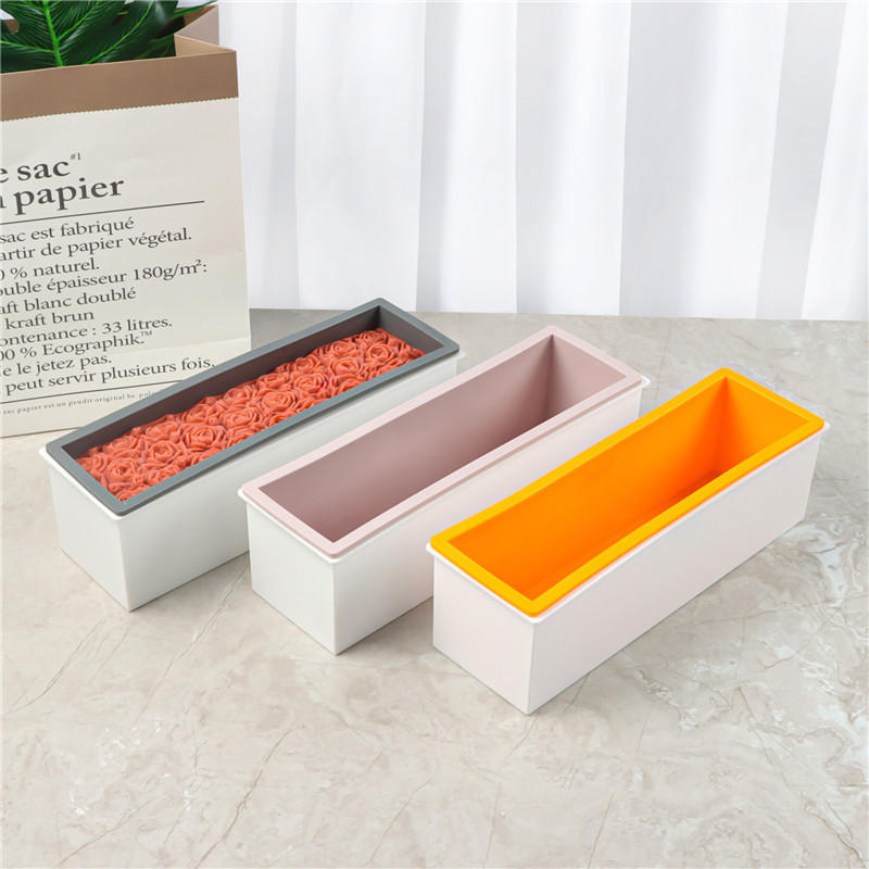 Plastic doos + Siliconen inner - Soap Making Starter Kit recensie en prijs