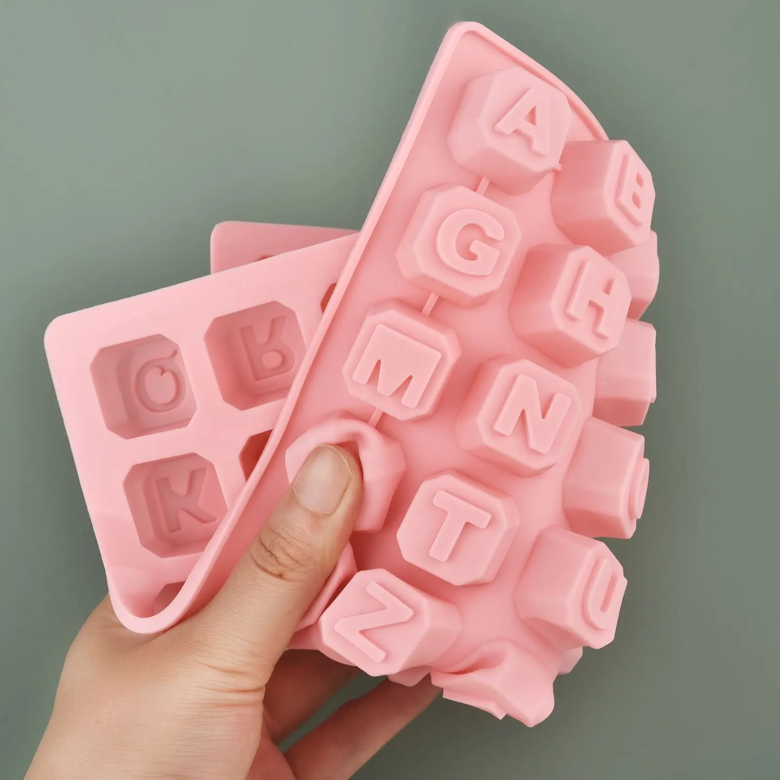 48-letters Enghish alfabet let - Soap Making Kit recensie en prijs