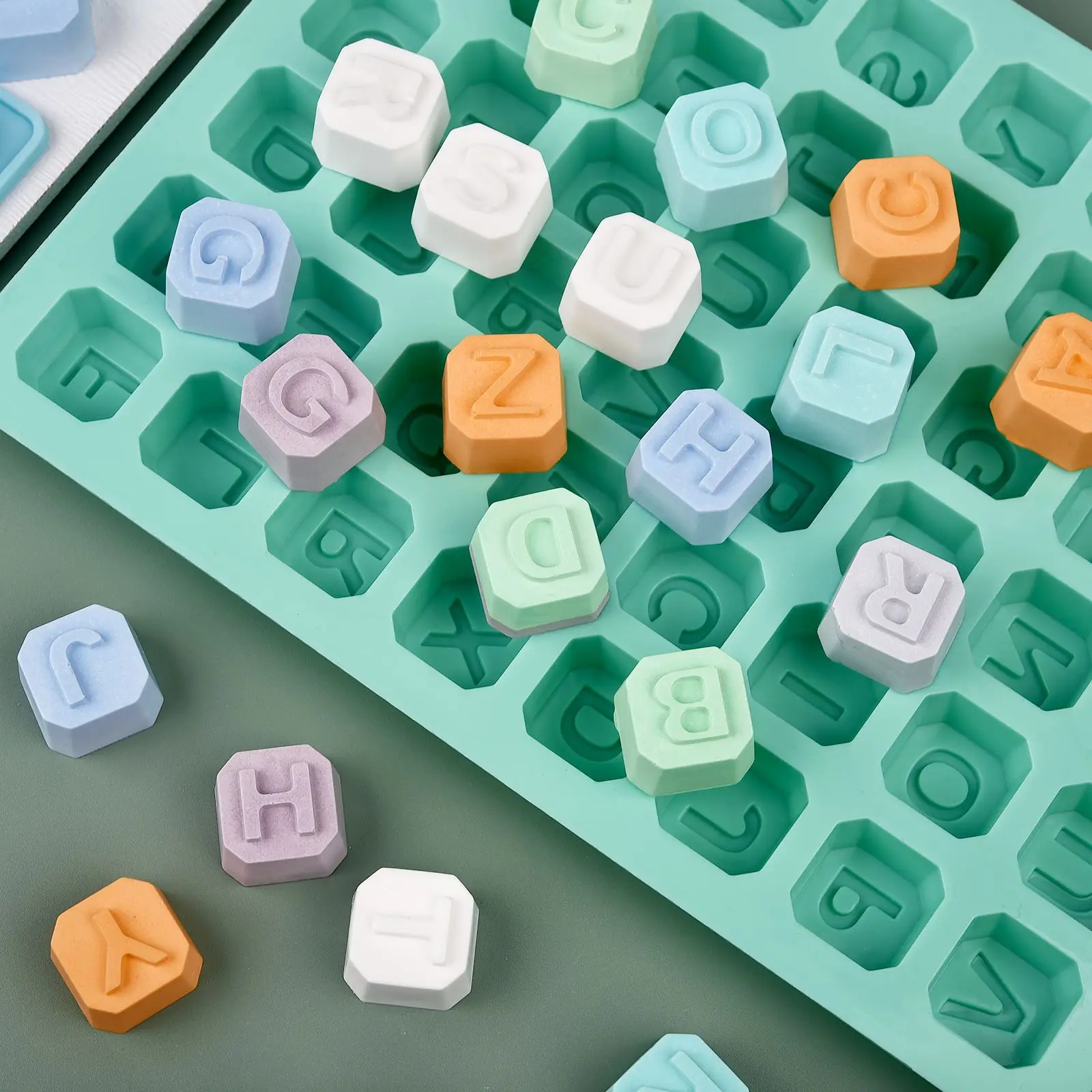 48-letters Enghish alfabet let - Soap Making Kit recensie en prijs